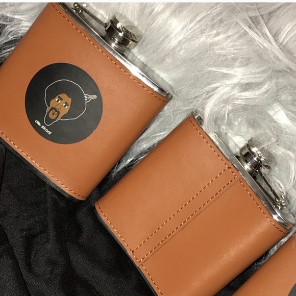 Genuine Leather Flask - OleSkool with Beard & Afro - Picture 2 of 4